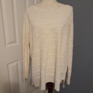 LOFT Light Sweater Size L
